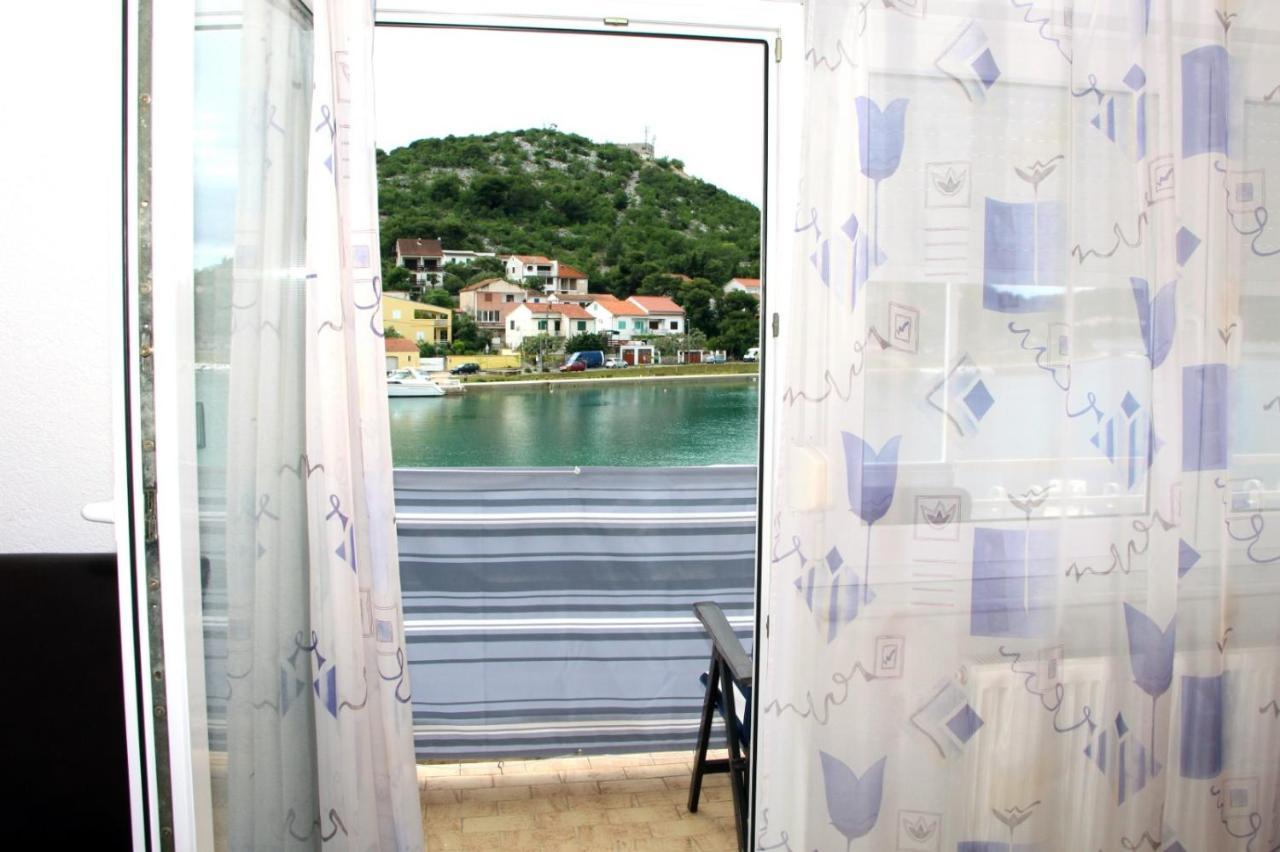 Apartment Masa Tisno Esterno foto
