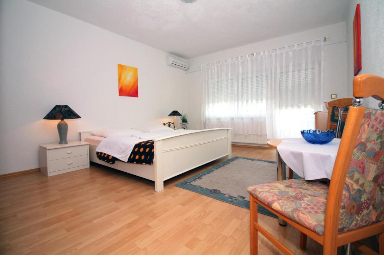 Apartment Masa Tisno Esterno foto