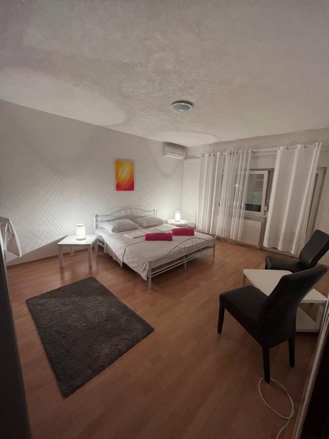 Apartment Masa Tisno Esterno foto