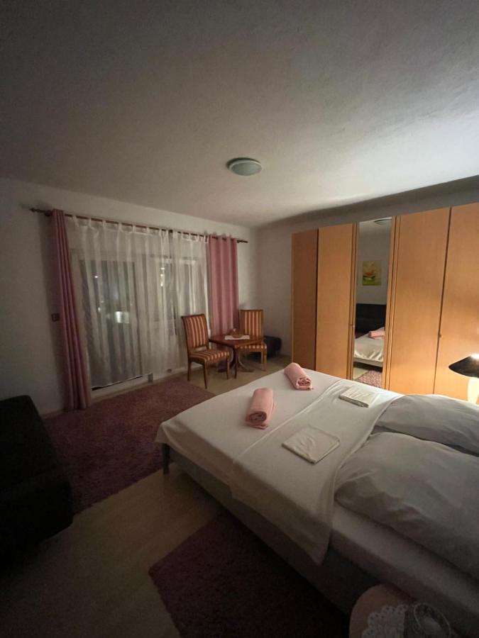 Apartment Masa Tisno Esterno foto